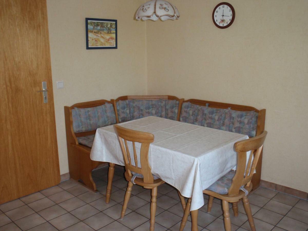 Ferienwohnung "Romaker" Jeersdorf Buitenkant foto